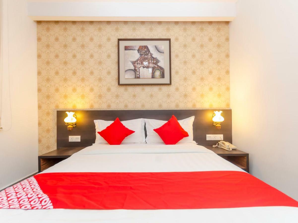 Oyo 1164 Hotel 906 Kota Laksamana Малакка Экстерьер фото